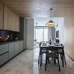 Coastal Elegance Steps From The Sea By Buena Vista Sliema