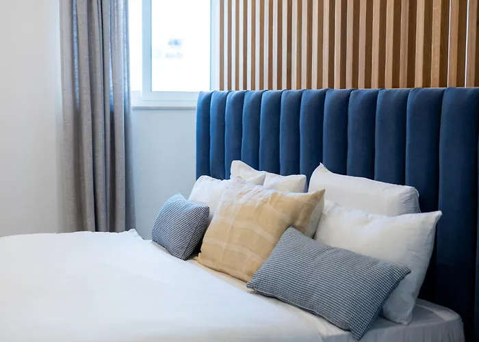 公寓 Coastal Elegance Steps From The Sea 斯利马