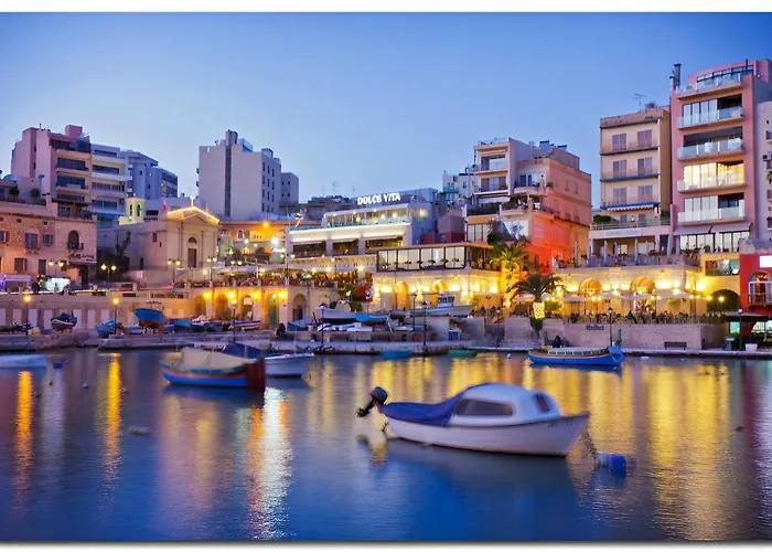 Coastal Elegance Steps From The Sea