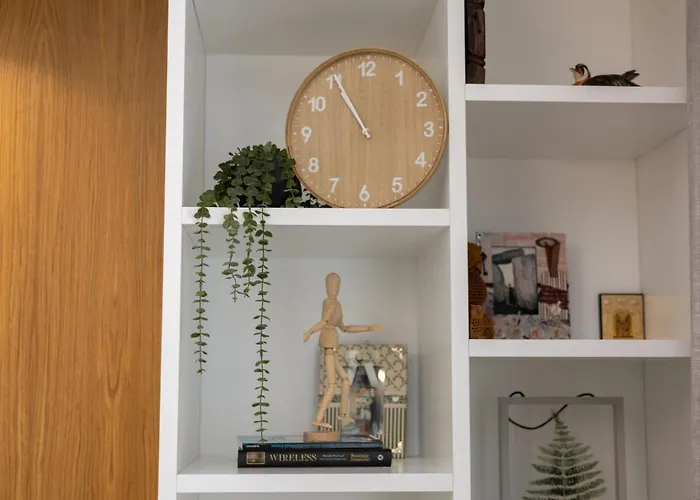 Coastal Elegance Steps From The Sea *