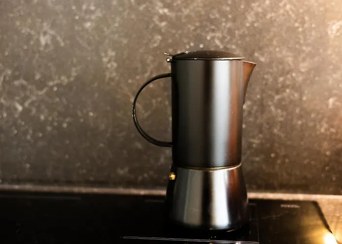 Coastal Elegance Steps From The Sea Апартаменты *